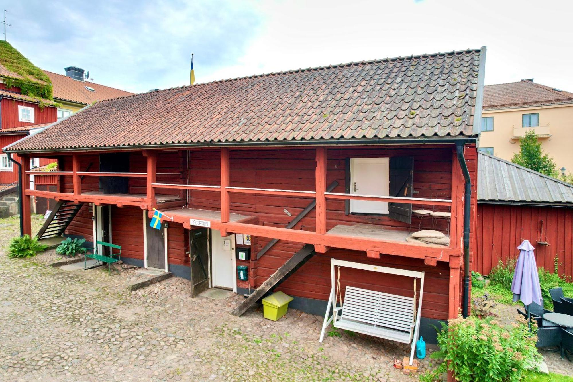 Stf Hostel Мариестад Екстериор снимка