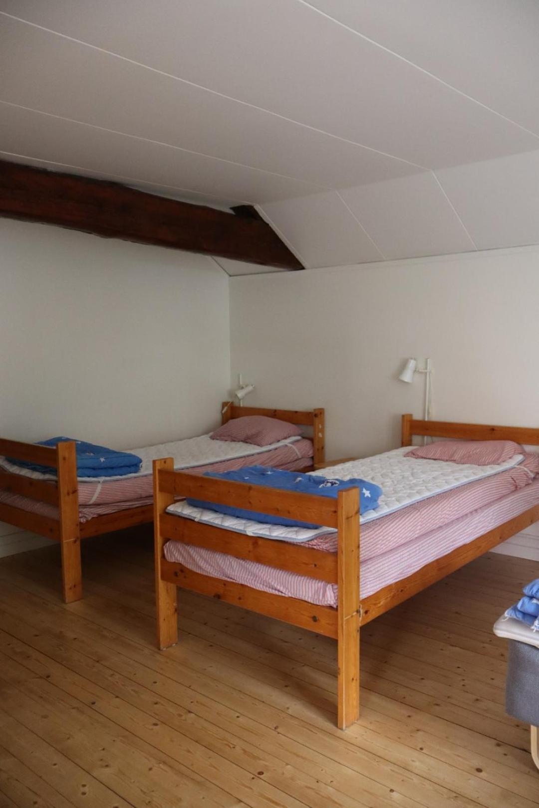 Stf Hostel Мариестад Екстериор снимка